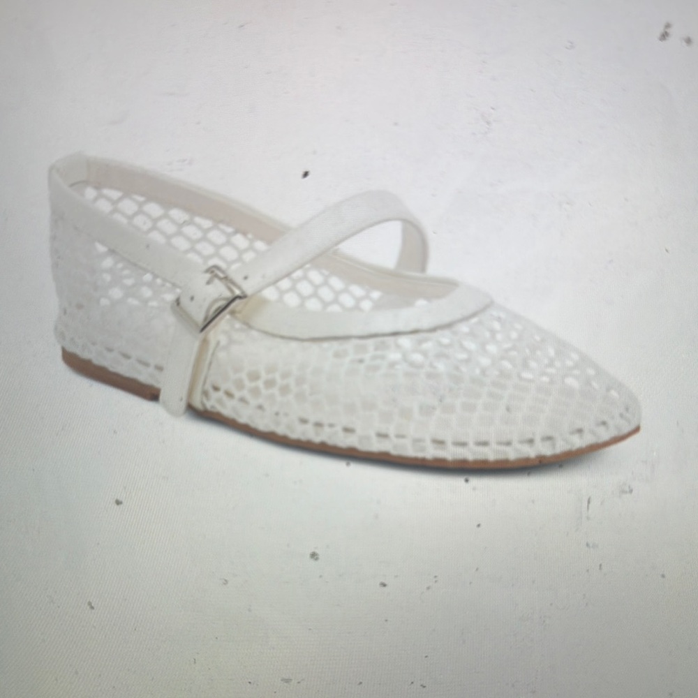 NWT Tony Bianco Women's Flatmate